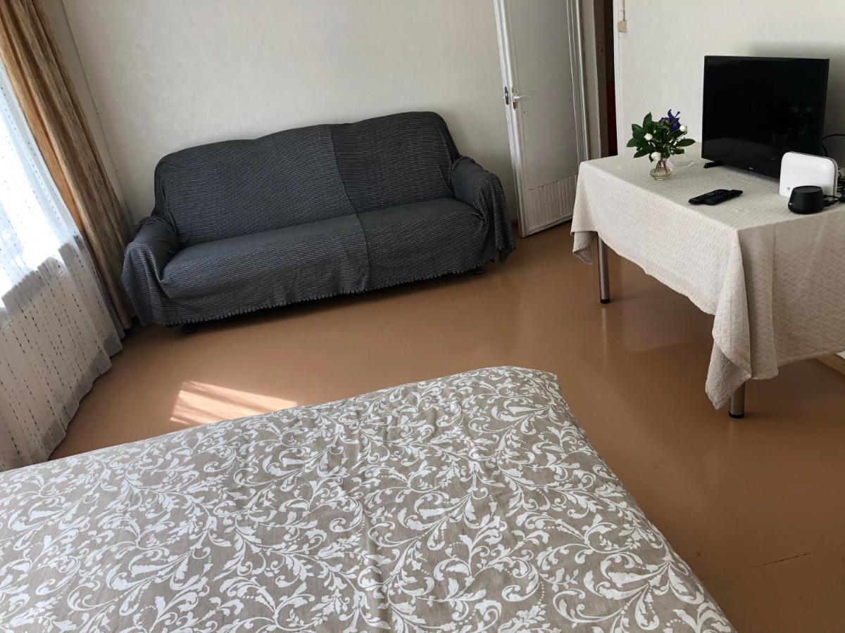 Apartment In Private House Near The Beach And River Jūrkalne Eksteriør billede